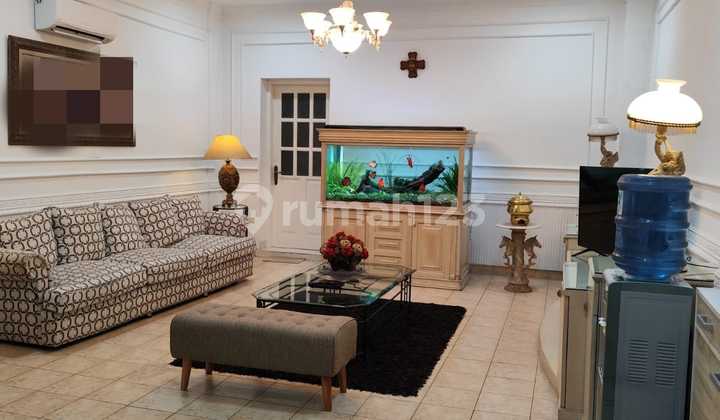 Dijual ruang usaha muara karang Dijual ruang usaha muara karang