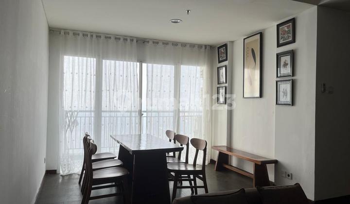 For sale, cheapest seaview condominium at Greenbay. 2