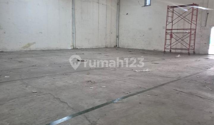 Warehouse for rent at Bandara Mas