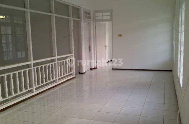  Rumah di komplek 27, Pondok Gede SHM SHM - Sertifikat Hak Milik Semi Furnished 2