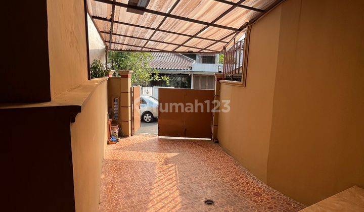  Rumah Bagus SHM - Sertifikat Hak Milik Semi Furnished di komplek abadi, Duren Sawit 2