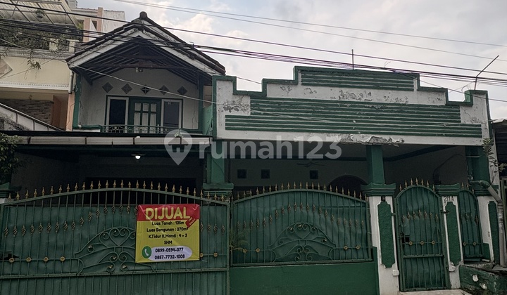 Dijual Cepat Rumah Luas 135M Jalan Dua Mobil di Komplek Perumahan Bojong Dijual Cepat Rumah Luas 135M Jalan Dua Mobil di Komplek Perumahan Bojong