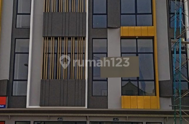 Ready-to-Occupy Eastern Park 3 Ruko