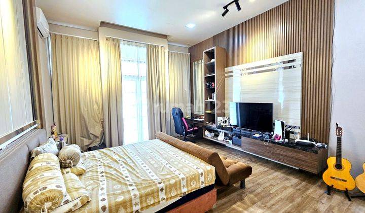 Villa Bukit Indah Pakuwon Indah Semi Furnished Siap Huni Bagus 2