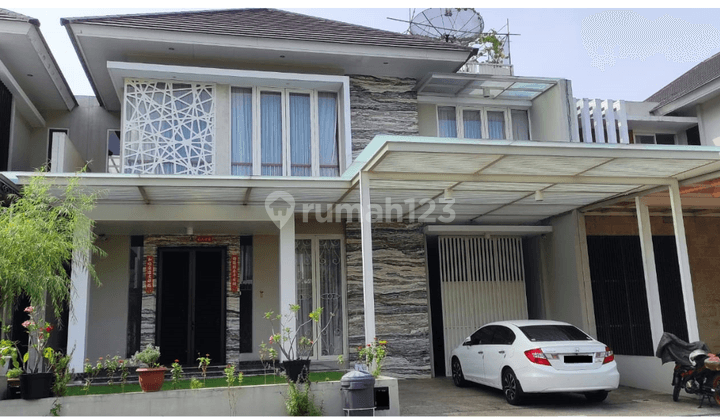 Dijual Rumah Full Furnsih 2 Lantai Siap Huni Bagus di Stamford  1