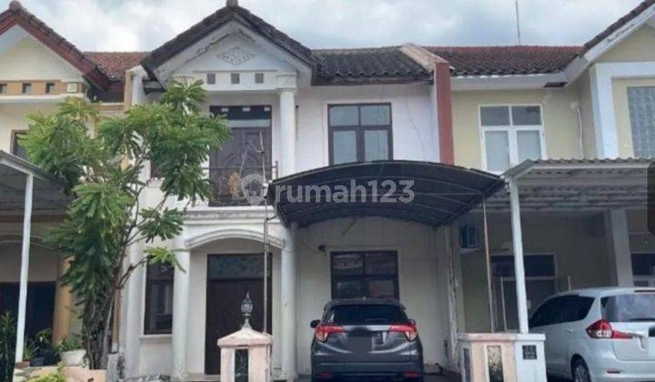 Dijual Rumah 2 Lantai di Pakuwon City Cluster Sorrento 1