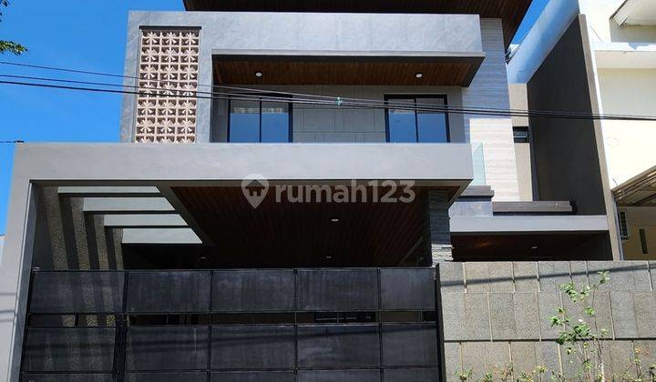 Dijual Rumah New Gress Minimalis Modern 2 Lantai di Araya 2 1