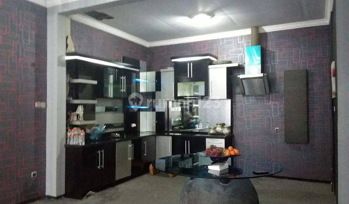 Rumah 2 lt Siap Huni Minimalis 2m an di Pakuwon City 2