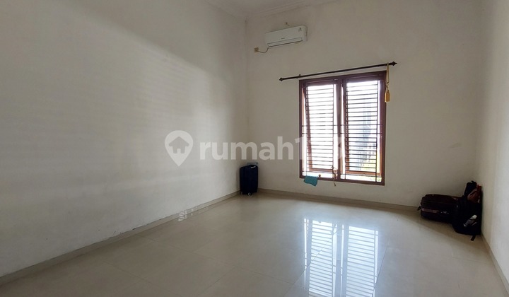 Pakuwon City Minimalist 2-Story Semi-Furnished Ready to Occupy 2