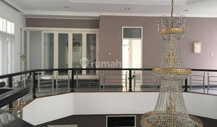 Harga Spesial Dan Langka Dharmahusada Indah Timur Semi Furnished 2