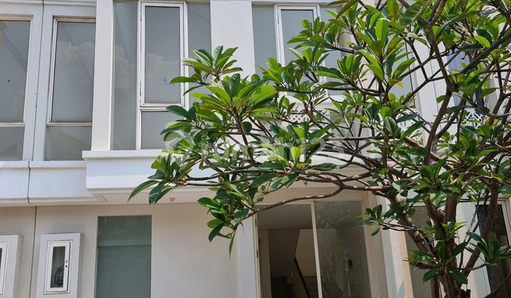 Jual Termurah Se Grand Pakuwon Tandes