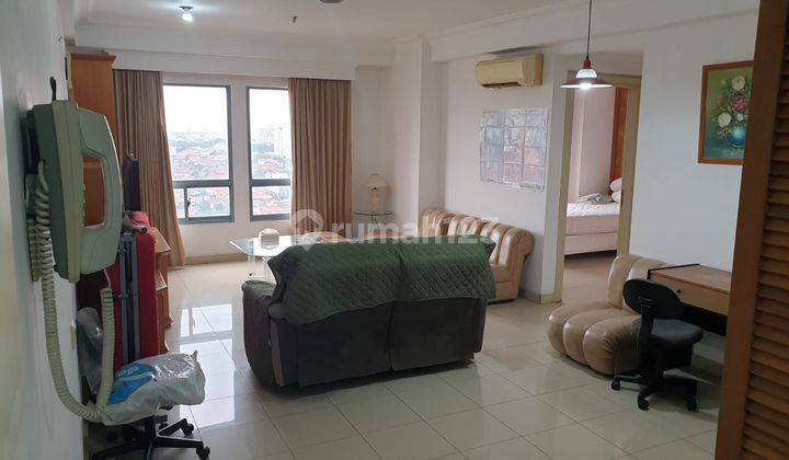 Apartemen Beverly Di Tengah Kota Full Furnished 1