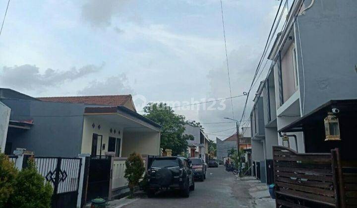 Rumah Bagus Siap Huni 2 Lt di Medayu Utara 2