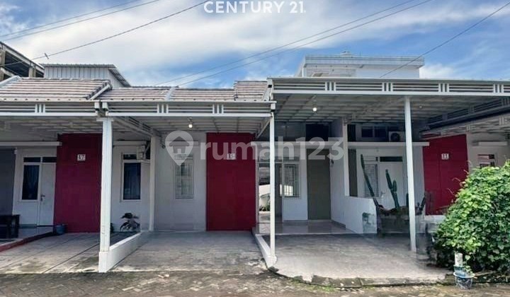 Rumah Cantik Siap Huni di Mutiara Gading 3 Bebas Banjir Terawat