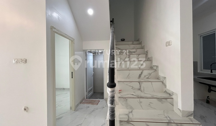 Rumah Strategis di Jl Emmy Saelan Kompleks Graha Hasirah Permai 2