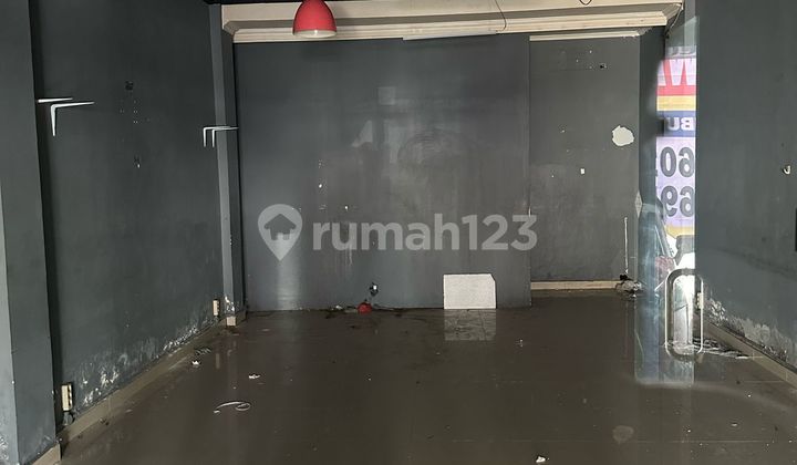 Two-Story Shop House on Poros Boulevard Panakukang, Near Panakukang Mall 2