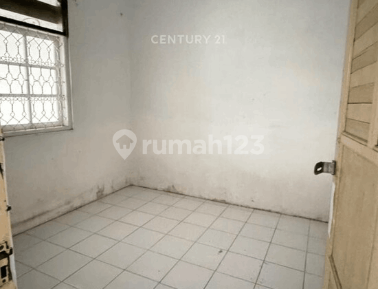 Rumah Strategis Toddopuli Raya Perumahan Puri Taman Sari 2