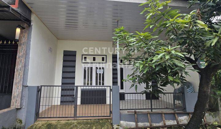 tampak depan rumah siap huni di perumahan