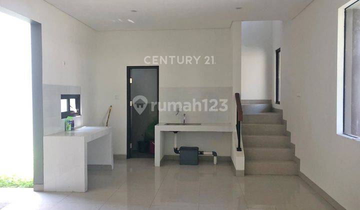 Rumah Siap Huni Di Kawasan Summarecon Mutiara Makassar 2