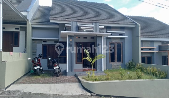 Dikontrakan Rumah Mewah Dalam Perumahan One Gate System Gamping Jogja