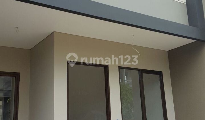 Rumah 2 Lantai di Batununggal Lestari Bandung Rumah 2 Lantai di Batununggal Lestari Bandung