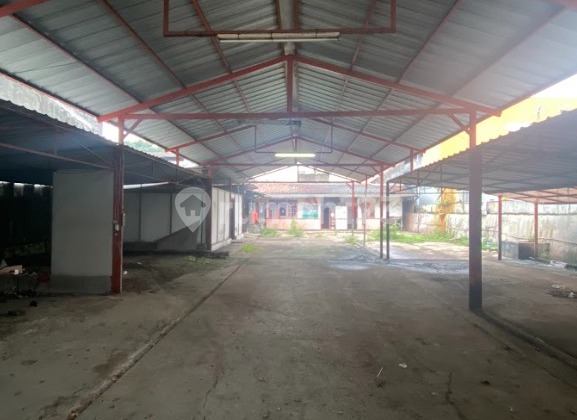 Ruang usaha Mainroad di Ciwastra Bandung Ruang usaha Mainroad di Ciwastra Bandung