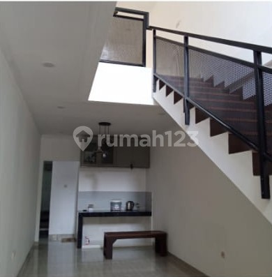 Rumah Semi Furnish Gempolsari di Bandung Kulon Rumah Semi Furnish Gempolsari di Bandung Kulon