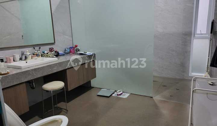 Furnished House in Setiabudi Regency Bandung 2