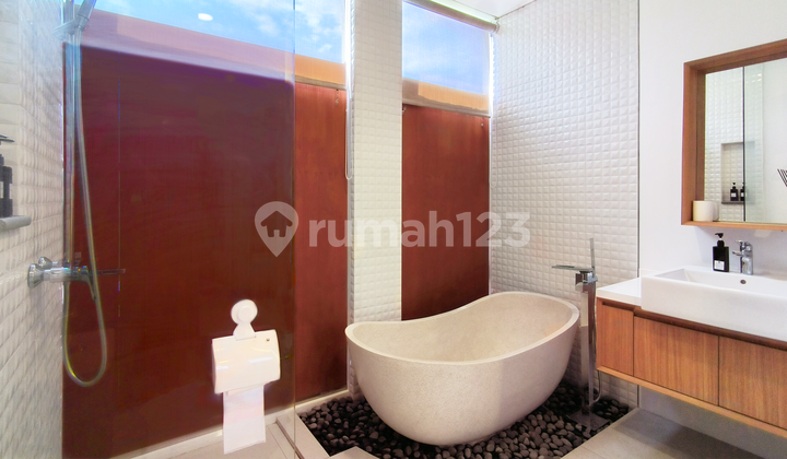 Rumah Villa SHM di Dago Village Bandung 2