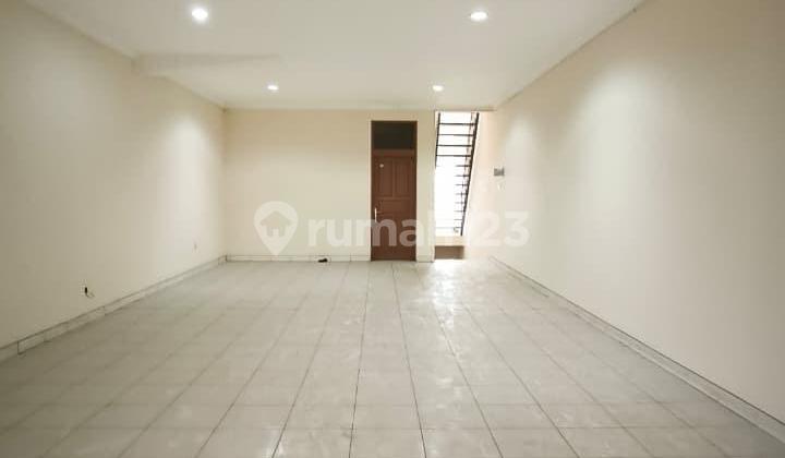 Main Road Shop House for Rent Dulatip Bandung 2