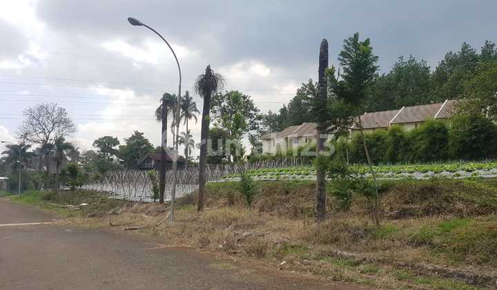 Tanah Hadap Timur di bandung Utara Tanah Hadap Timur di bandung Utara