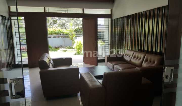 Rumah Mewah Semi Furnished di setra Sari Bandung Rumah Mewah Semi Furnished di setra Sari Bandung