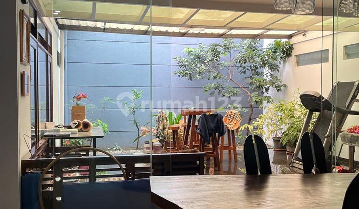 Mainroad Mekarwangi House Mainroad Mekarwangi House