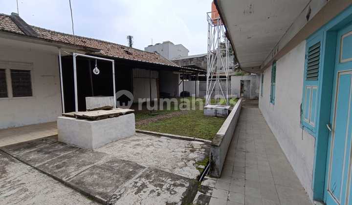 Ruang usaha tengah Kota di Bandung Ruang usaha tengah Kota di Bandung