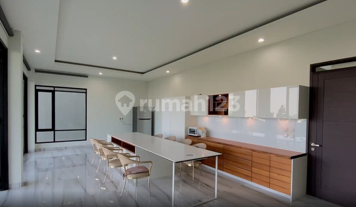 Rarely Available New and Luxurious Golf Island Dago Pakar House - Bandung View, Move-in Ready!