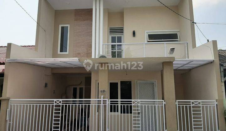 Rumah 2 Lantai SHM di Jalan Medayu Selatan, Surabaya 1