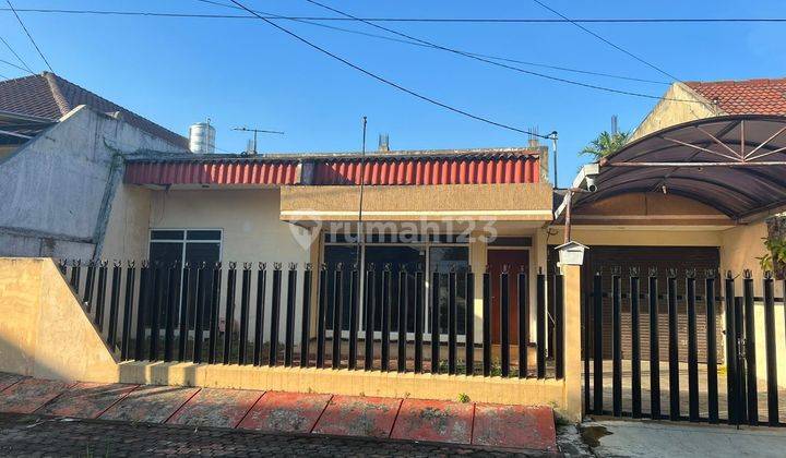 Rumah Tengah Kota Surabaya Ngagel Jaya Selatan 1