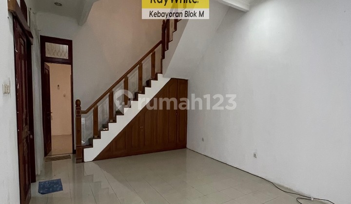 Disewakan Rumah Siap Huni Cipaku Kebayoran Baru 2