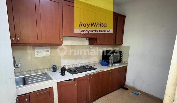 FOR SALE Ready-to-Occupy Residential House in Cipete, South Jakarta. 2