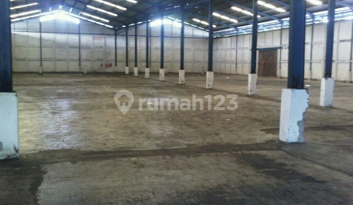 Sewa Gudang Strategis Dekat Tol Di Kelapa Gading 2800m2 