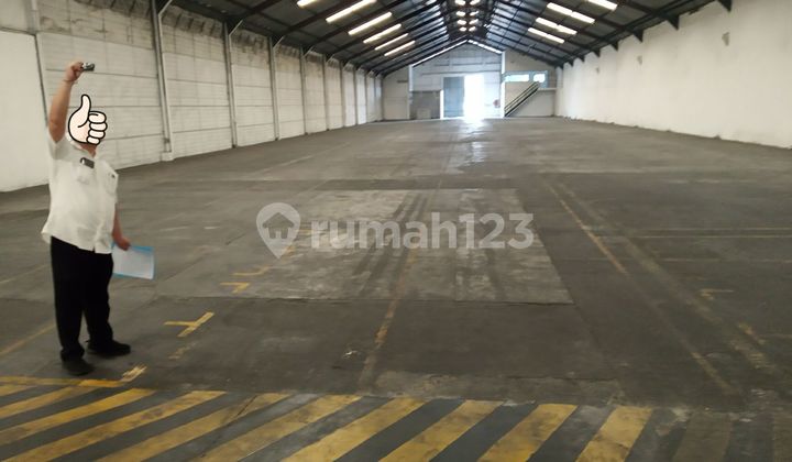 Gudang  di Ciracas jakarta timur Bagus 1510 m