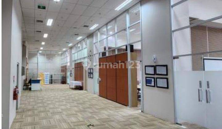 SEWA KANTOR 1 LANTAI  DI PUSAT KEBON SIRIH DEKAT THAMRIN , SUDIRMAN, KUNINGAN 600m2 1