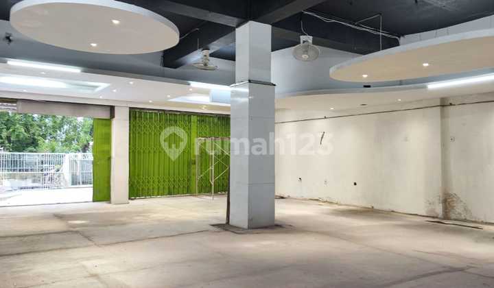 Tandem Ruko 2 Units for Rent in Sunter Priok, Jakarta 2