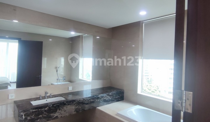 Apartment Paku House Dijual Dekat Sheraton Hotel Asean Headquarter Binus School Senayan City Mall Plaza Senayan Gbk