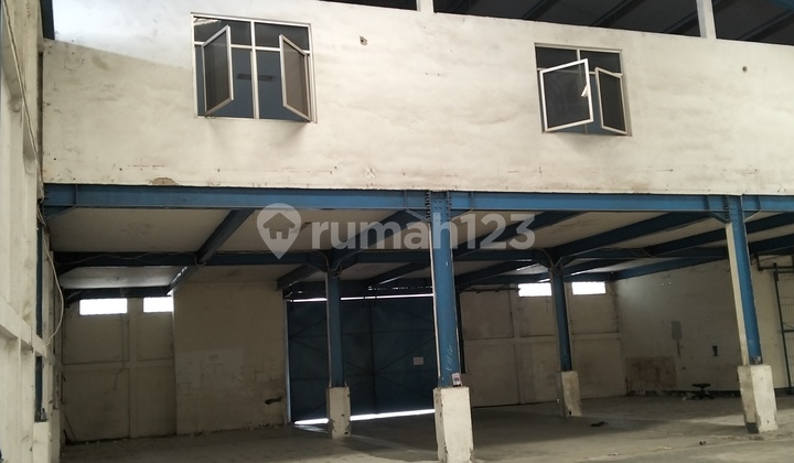 Warehouse for Rent in Kelapa Gading, Strategic Location Near Toll Road, 2800M2 Warehouse for Rent in Kelapa Gading, Strategic Location Near Toll Road, 2800M2