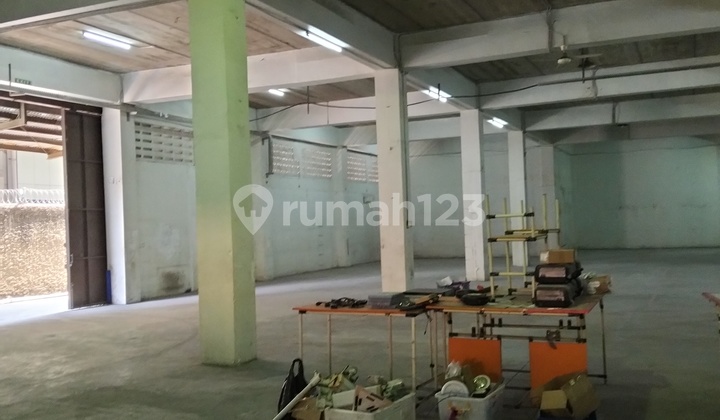 2-Story Warehouse in Pulo Gadung, Strategic Location, No Illegal Fees, Near Toll Road 2-Story Warehouse in Pulo Gadung, Strategic Location, No Illegal Fees, Near Toll Road