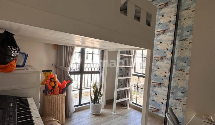 Rumah 3 Lantai Furnished Lavon 2 Harga Murah Rumah 3 Lantai Furnished Lavon 2 Harga Murah