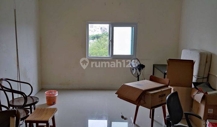 Rumah 3 Lantai Katamaran Indah Pik Semi Furnished Bagus 1