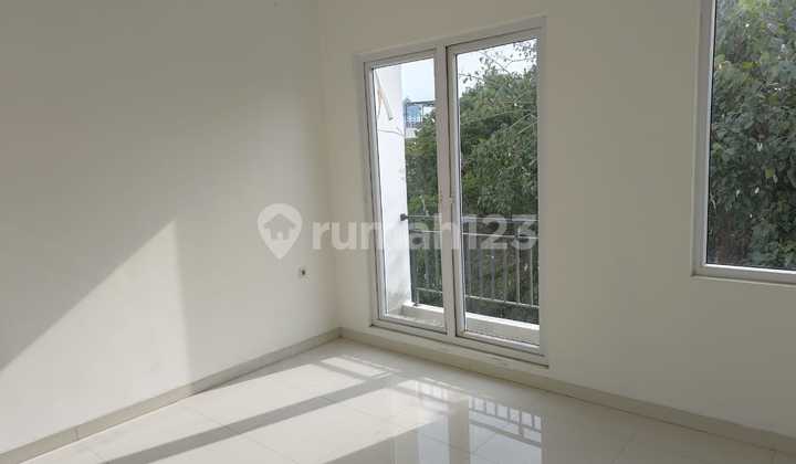 Muara Karang Brand New House