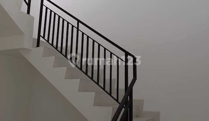 Rumah Muara Karang Brand New 2